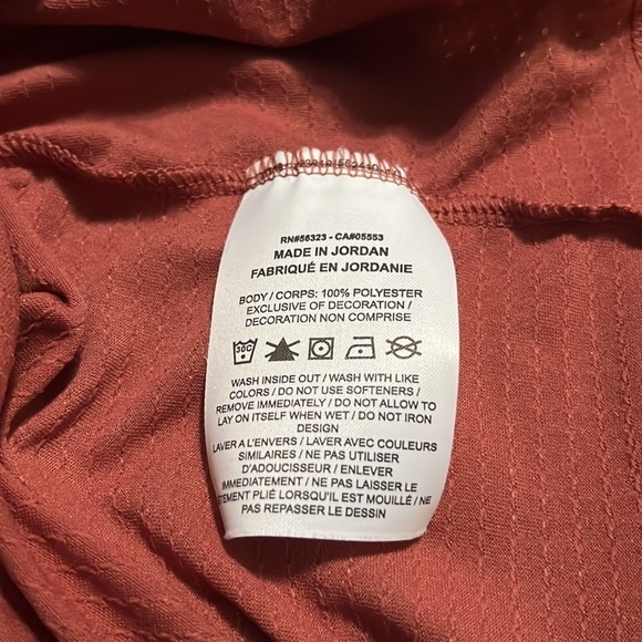 NWT Nike Women's Breathe Cool Cropped Running Top XXL Canyon Rust - Picture 4 of 5